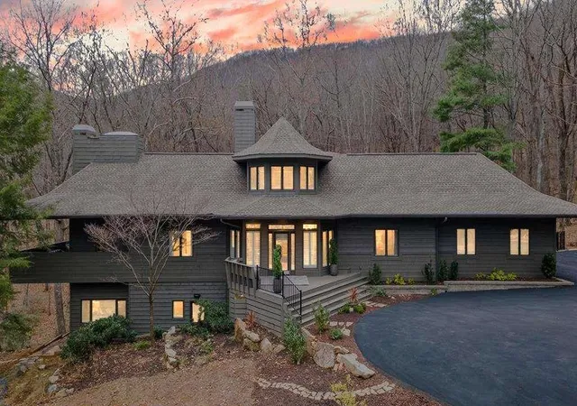 Photo 1 of Sale Pending at 220 Wake Robin, Jasper, GA 30143 | MLS# 7755431 | Listing updated on 2026-09-11