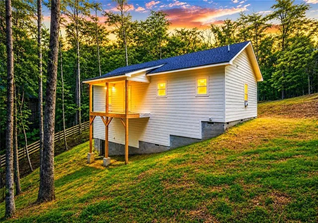 3rd image of 209 Pinecrest Ct, Ellijay, GA 30540 | MLS# 7793296