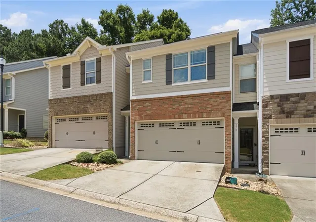 Homes for sale in Woodstock, GA | 171 Townview Dr, Woodstock, GA 30189 | MLS# 7802353