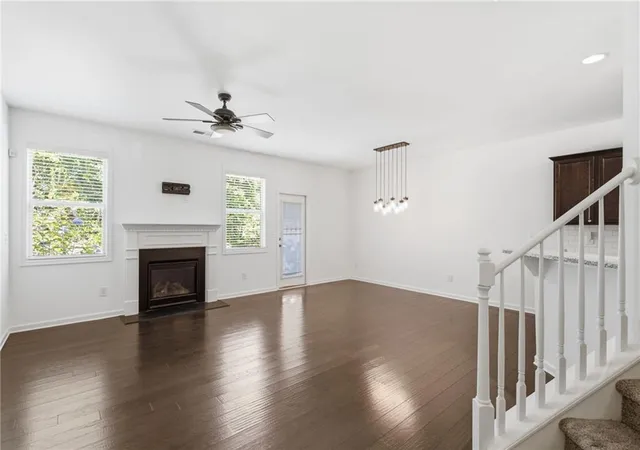 Homes for sale in Woodstock, GA | 171 Townview Dr, Woodstock, GA 30189 | MLS# 7802353