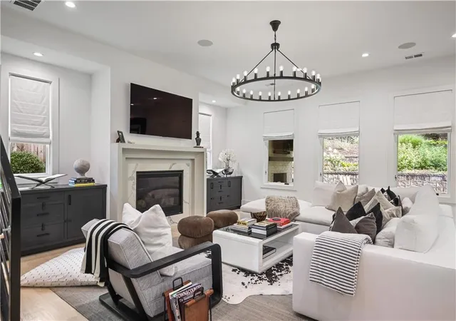 Photo 2 of Sale Pending at 1664 Richwood Dr NE, Brookhaven, GA 30319 | MLS# 7805317 | Listing updated on 2026-07-27