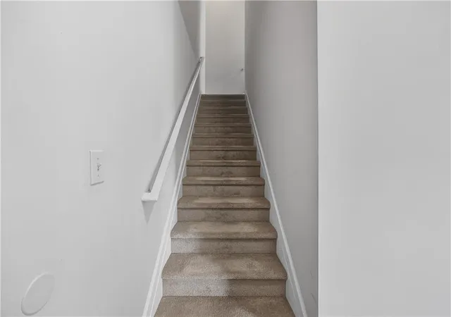Photo 2 of Sale Pending at 7614 Creekside Ln, Riverdale, GA 30296 | MLS# 7817294 | Listing updated on 2026-08-28