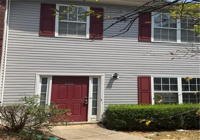 2nd image of 6016 Leeshire Tr, Tucker, GA 30084 | MLS# 7809085