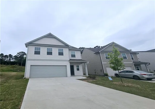 Photo 2 of Single family home for sale at 4942 Hillstone Dr, Gainesville, GA 30504 | MLS# 7706918 | Listing updated on 2026-06-30