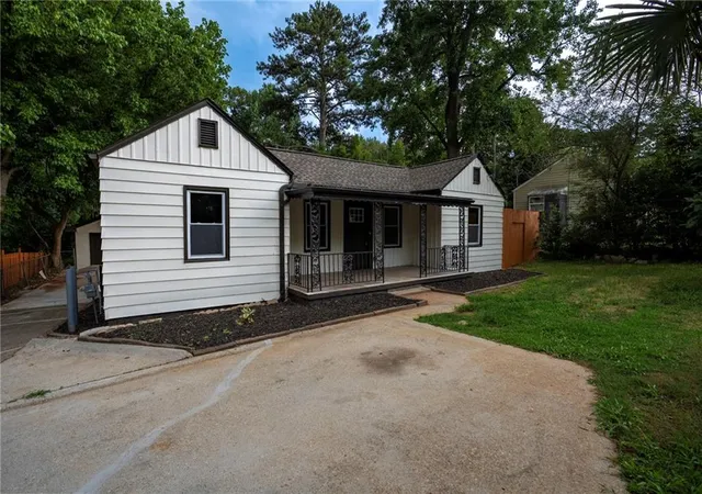 2nd image of 4499 Lawrenceville Hwy, Tucker, GA 30084 | MLS# 7804028
