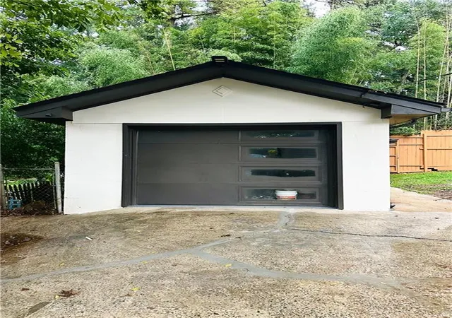 Photo 3 of Single family home for sale at 4499 Lawrenceville Hwy, Tucker, GA 30084 | MLS# 7804028 | Listing updated on 2026-09-16