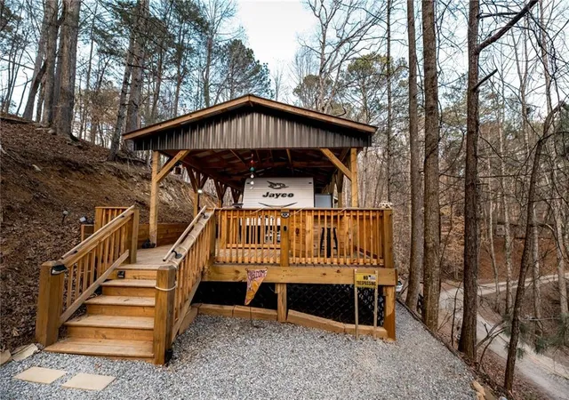 Homes for sale in Ellijay, GA | 107 23rd St, Ellijay, GA 30540 | MLS# 7725278