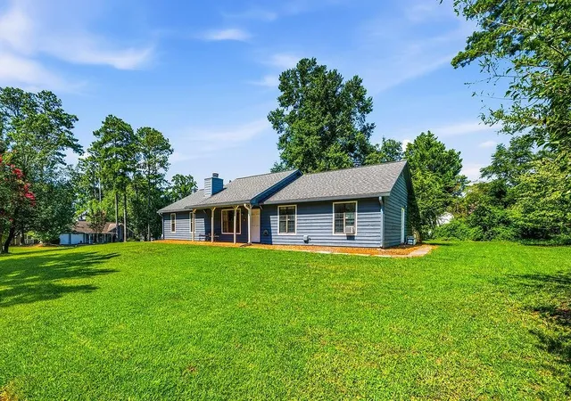 2nd image of 3755 Station Dr Nw, Kennesaw, GA 30144 | MLS# 7809434