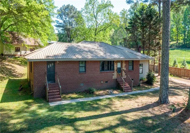 1st image of 153 Dawson Forest Rd, Dawsonville, GA 30534 | MLS# 7814219