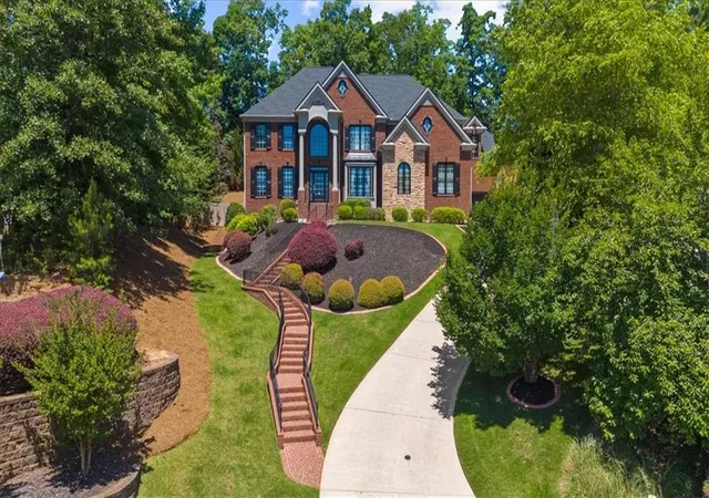 3rd image of 1370 Boomer Cir, Suwanee, GA 30024 | MLS# 7799234