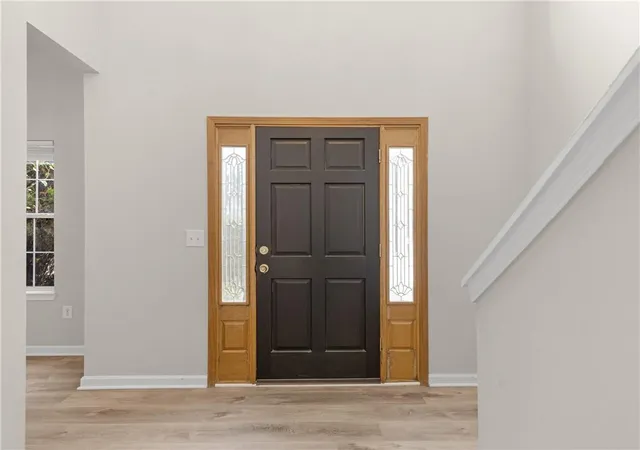 Photo 2 of Sale Pending at 11704 Spring Lake Wy, Fayetteville, GA 30215 | MLS# 7828988 | Listing updated on 2026-10-20