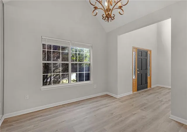 Photo 4 of Sale Pending at 11704 Spring Lake Wy, Fayetteville, GA 30215 | MLS# 7828988 | Listing updated on 2026-10-20