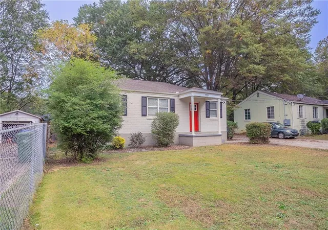 Homes for sale in Atlanta, GA | 2519 Godfrey Dr Nw, Atlanta, GA 30318 | MLS# 7734031