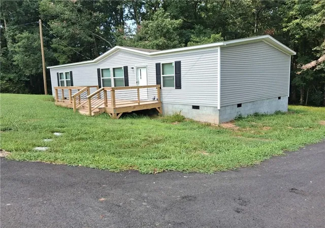 Photo 1 of Sale Pending at 3278 Kelly Brg Rd, Dawsonville, GA 30534 | MLS# 7748981 | Listing updated on 2026-09-06