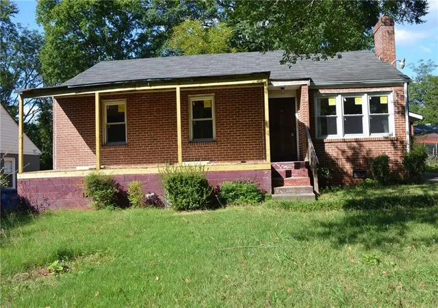 Photo 1 of Single family home for sale at 1751 Tiger Flowers Dr, Atlanta, GA 30314 | MLS# 7841067 | Listing updated on 2026-10-27