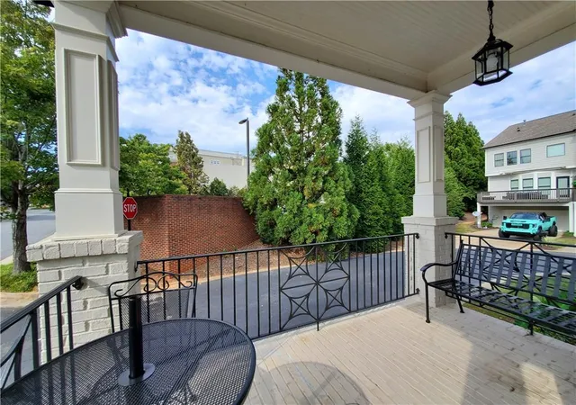 Photo 2 of Townhouse for sale at 3941 Savannah Sq St, Suwanee, GA 30024 | MLS# 7807111 | Listing updated on 2026-08-01