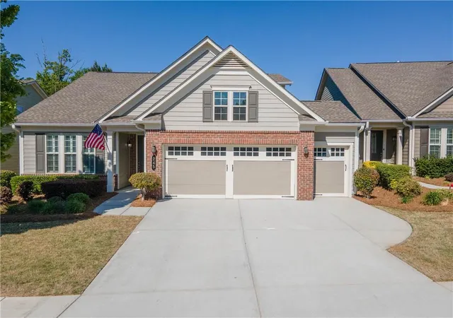 Photo 1 of Single family home for sale at 245 Spruce Pine Cir, Peachtree City, GA 30269 | MLS# 7857711 | Listing updated on 2026-10-23