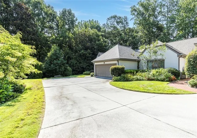 40th image of 450 Greenlaurel Dr Ne, Sandy Springs, GA 30342 | MLS# 7821651