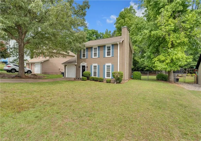 Homes for sale in Snellville, GA | 3547 Chinaberry Ln, Snellville, GA 30039 | MLS# 7765873