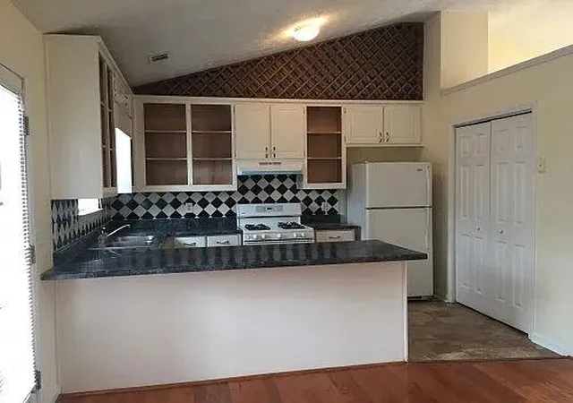 Photo 3 of Single family home for sale at 8257 Mountain Pass, Riverdale, GA 30274 | MLS# 7828332 | Listing updated on 2026-08-28