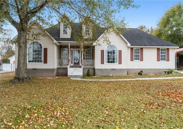 1st image of 22 Valley Creek Dr Sw, Cartersville, GA 30120 | MLS# 7826543