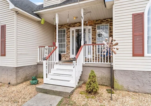 2nd image of 22 Valley Creek Dr Sw, Cartersville, GA 30120 | MLS# 7826543