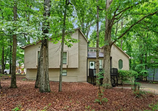 Homes for sale in Kennesaw, GA | 3840 Nowlin Rd Nw, Kennesaw, GA 30144 | MLS# 7801652