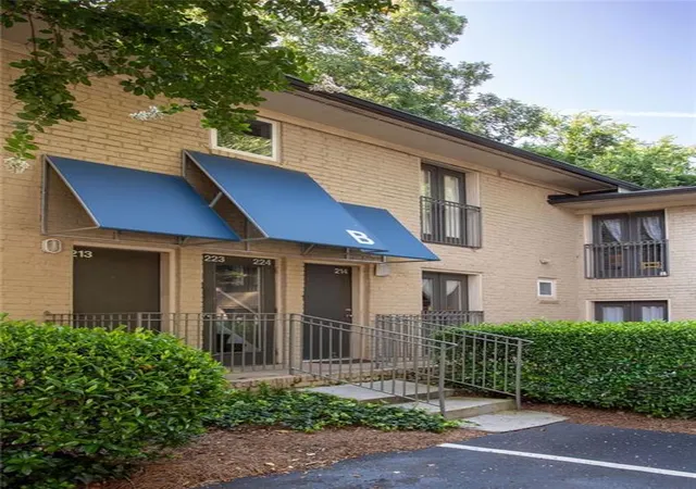 1st image of 2023 Oakview Rd Se #223, Atlanta, GA 30317 | MLS# 7814429