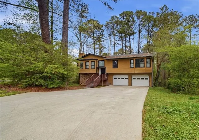 Homes for sale in Lithonia, GA | 5870 Wellborn Trl, Lithonia, GA 30058 | MLS# 7740856