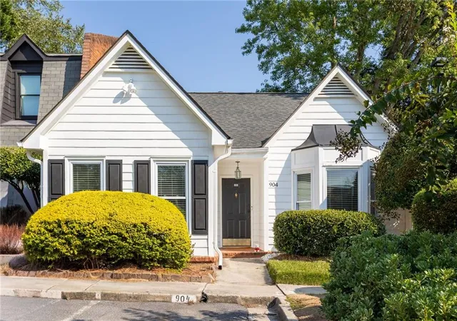 Photo 1 of Townhouse for sale at 904 Lenox Hl Ct Ne, Atlanta, GA 30324 | MLS# 7847650 | Listing updated on 2026-10-25