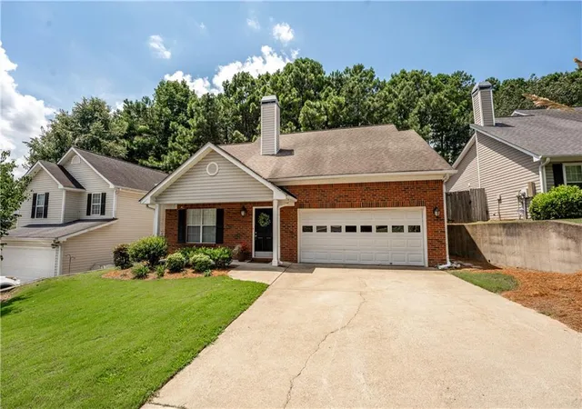 Photo 2 of Single family home for sale at 514 Parkstone Ln, Woodstock, GA 30189 | MLS# 7814502 | Listing updated on 2026-09-07