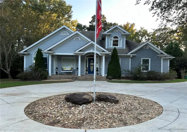 1st image of 4548 Duncan Dr, Sugar Hill, GA 30518 | MLS# 7799448