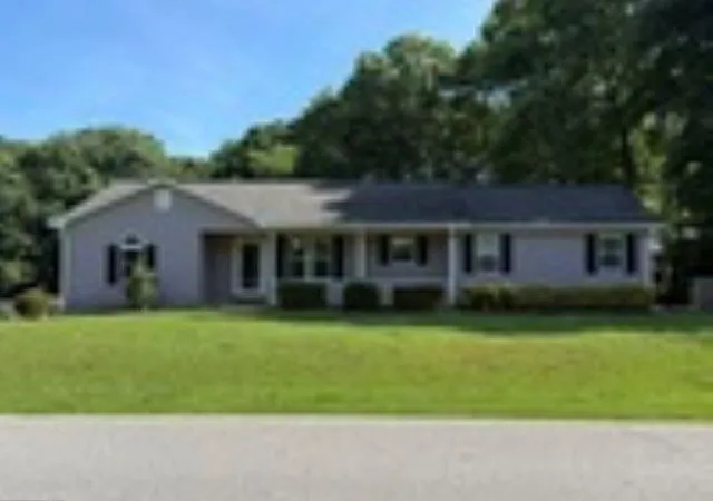 1st image of 384 Sam Brown Blvd, Commerce, GA 30529 | MLS# 7799167