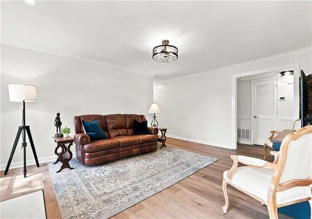 Photo 4 of Condo for sale at 1003 Cyn Point Cir, Roswell, GA 30076 | MLS# 7780735 | Listing updated on 2026-09-16