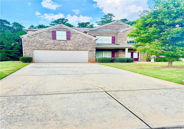 Photo 2 of Single family home for sale at 1246 Branlee Dr Se, Conyers, GA 30013 | MLS# 7822440 | Listing updated on 2026-08-27
