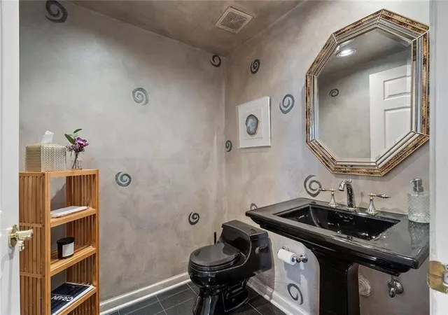 4th image of 3636 Habersham Rd Nw, Atlanta, GA 30305