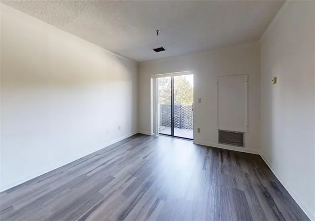 Photo 3 of Condo for sale at 300 Johnson Ferry Rd Ne #B409, Sandy Springs, GA 30328 | MLS# 7828741 | Listing updated on 2026-08-28