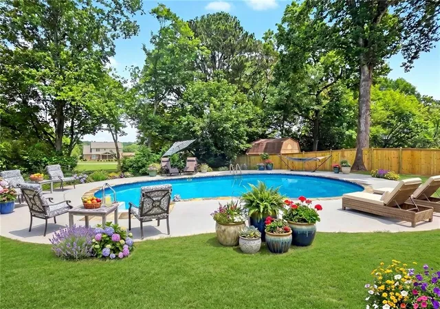 Photo 2 of Single family home for sale at 273 Norton Cir Se, Smyrna, GA 30082 | MLS# 7778650 | Listing updated on 2026-09-02