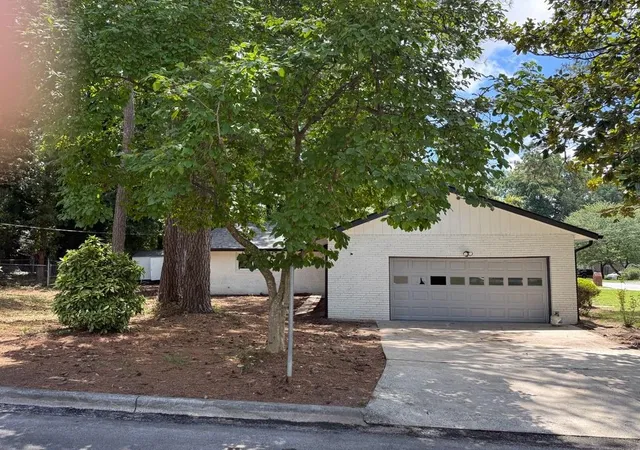 Photo 2 of Sale Pending at 2675 Lantern Ln, Atlanta, GA 30349 | MLS# 7800549 | Listing updated on 2026-08-06