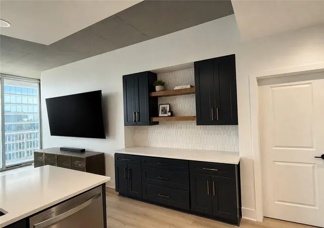 2nd image of 855 Peachtree St Ne #2210, Atlanta, GA 30308 | MLS# 7765128