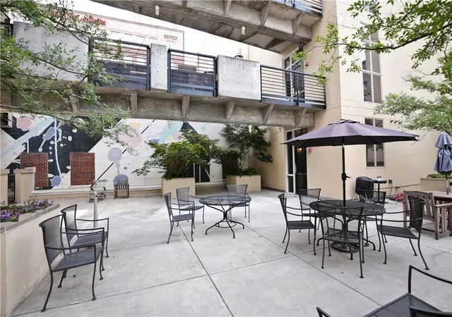 2nd image of 123 Luckie St Nw, Atlanta, GA 30303