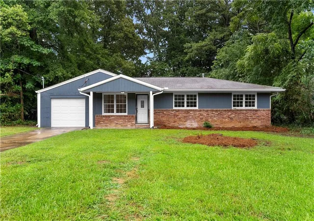 Photo 1 of Single family home for sale at 5270 Longmeadow Ln, Atlanta, GA 30349 | MLS# 7800706 | Listing updated on 2026-09-29