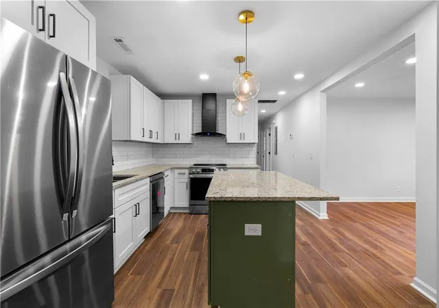 Photo 2 of Single family home for sale at 5270 Longmeadow Ln, Atlanta, GA 30349 | MLS# 7800706 | Listing updated on 2026-09-29