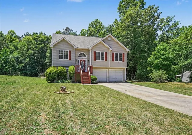 Homes for sale in Covington, GA | 295 Long Creek Dr, Covington, GA 30016 | MLS# 7773814