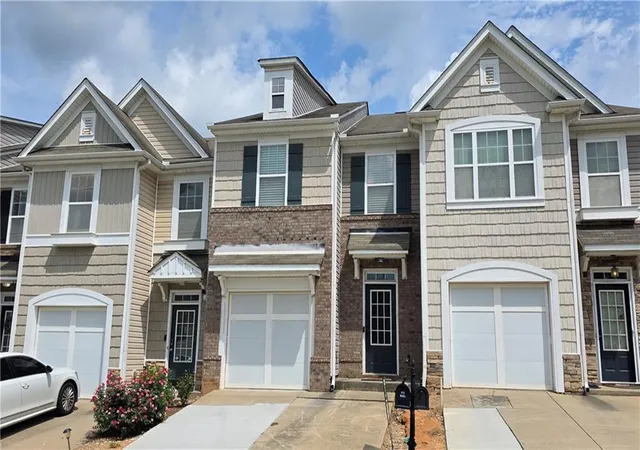 Photo 2 of Townhouse for sale at 3169 Milling Pl, Duluth, GA 30096 | MLS# 7801765 | Listing updated on 2026-09-07