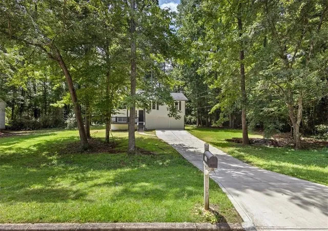 Homes for sale in Lithia Springs, GA | 2152 Cedar Creek Ln, Lithia Springs, GA 30122 | MLS# 7788864