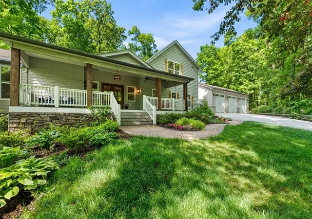 Homes for sale in Alpharetta, GA | 12780 New Providence Rd, Alpharetta, GA 30004 | MLS# 7758251