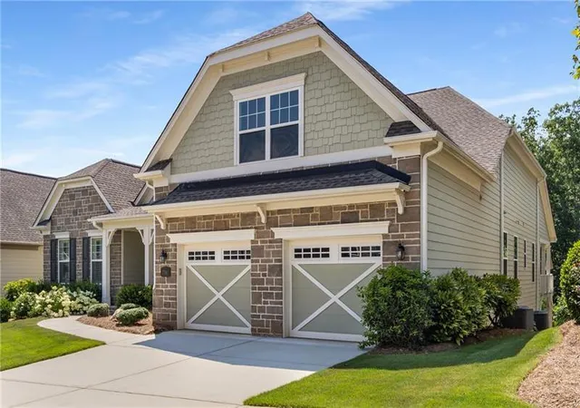 Photo 3 of Sale Pending at 3766 Cresswind Pkwy Sw, Gainesville, GA 30504 | MLS# 7774757 | Listing updated on 2026-09-15