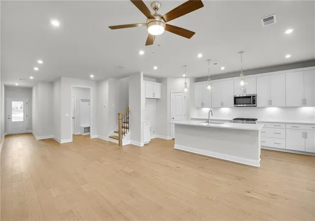 2nd image of 5651 Tillman Wy, Powder Springs, GA 30127 | MLS# 7793890