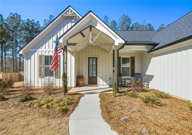 3rd image of 560 Barnwood Dr, Rockmart, GA 30153 | MLS# 7711839